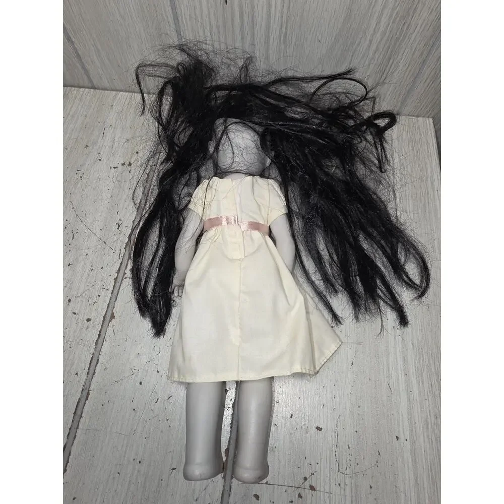 Vtg Mezco Toys Living Dead Doll The Lost Series 8 White Dress Variant Horror